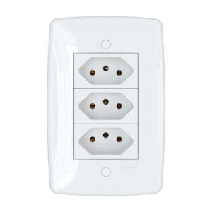 Conjunto 3 Tomadas 2P+T 10A 4×2 Finesse+ B.Lux